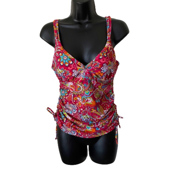 Athleta Other - Athleta floral paisley ranched tanking top 36 B/C